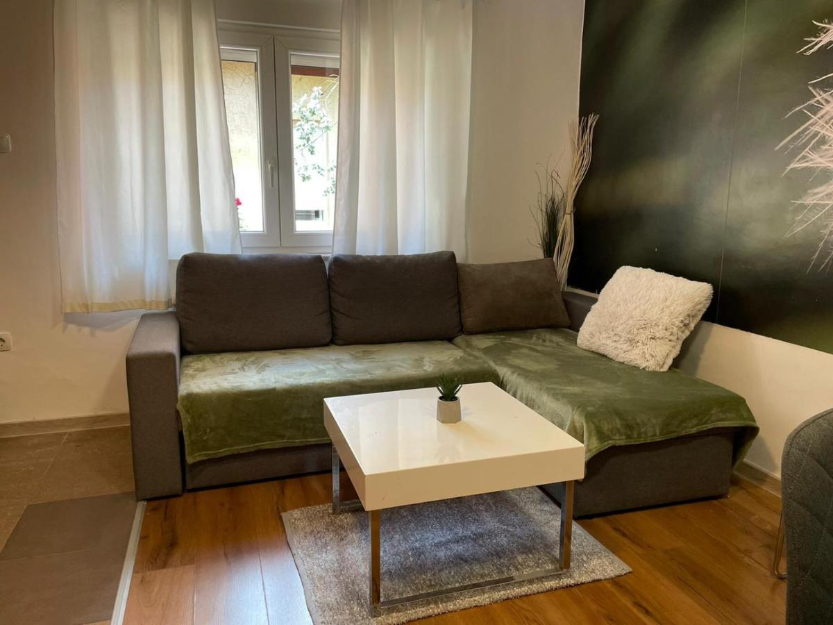 Cozy 1B Apartment Vera-Self Check In Zagabria Esterno foto
